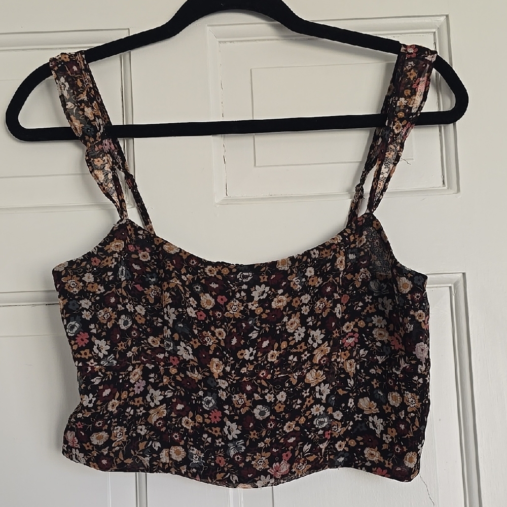 Floral Tie-Strap Cropped Cami in Black Multi
